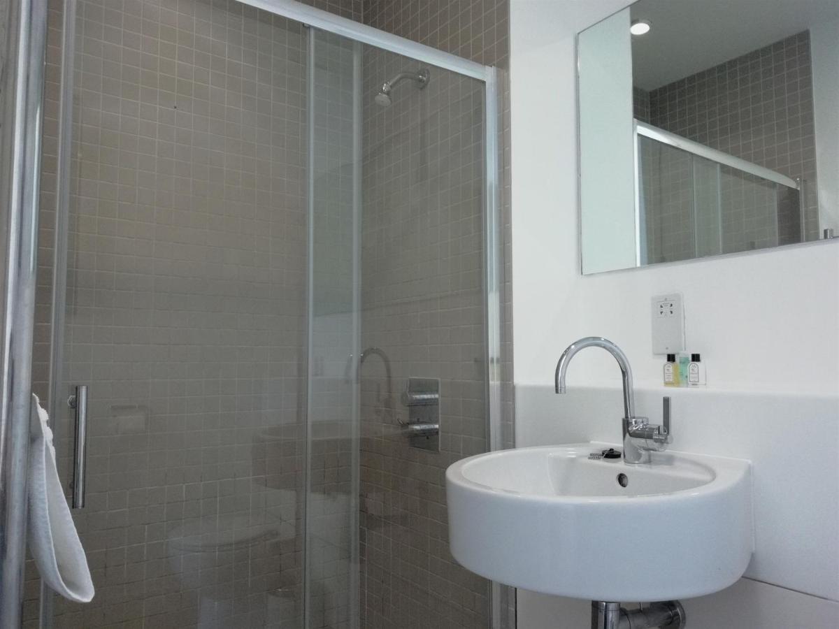 Leather Lane Serviced Apartments Лондон Экстерьер фото