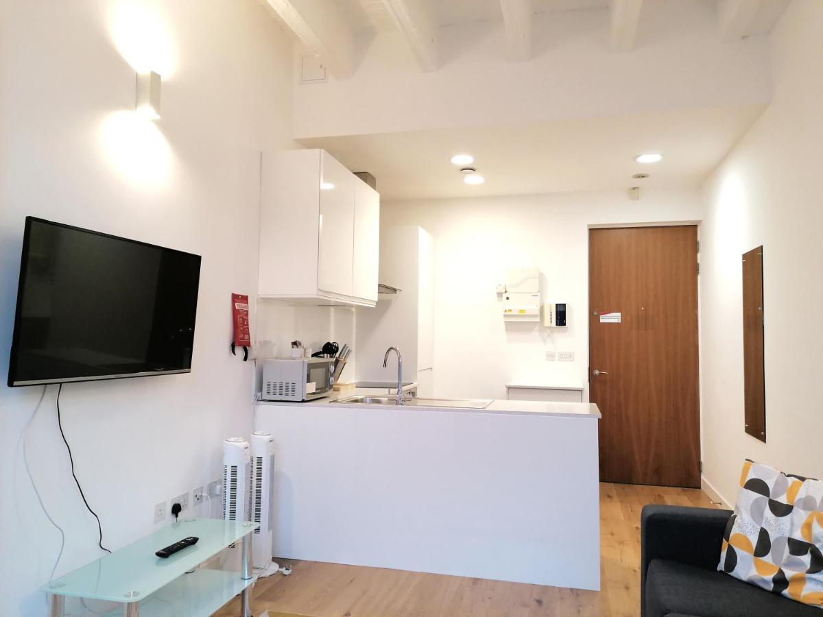 Leather Lane Serviced Apartments Лондон Экстерьер фото
